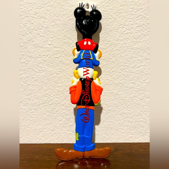 Vintage Walt Disney World Souvenir Back Scratcher Mickey Donald Goofy 15" - Picture 3 of 4